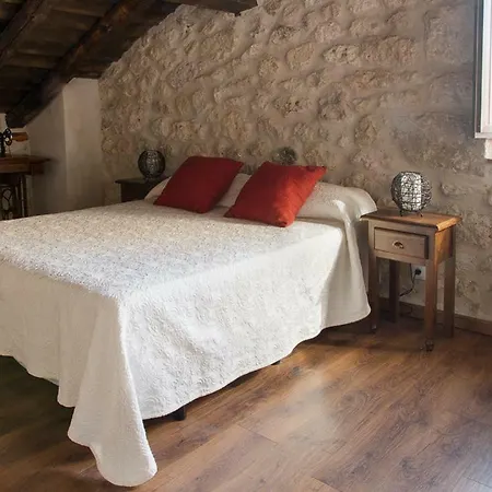 Holiday home Yeros - Segovia Aldeasona