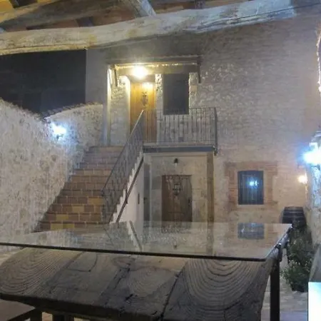 Yeros - Segovia בית נופש